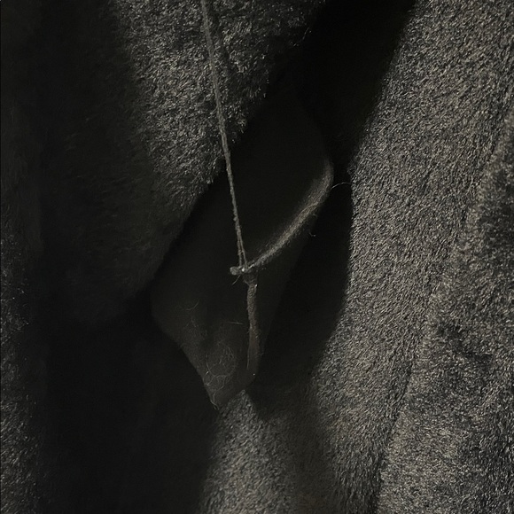 CYRUS Luxurious Silky Faux Fur Notch Lapel Coat Hook Closure Pockets, Size S - Picture 10 of 11